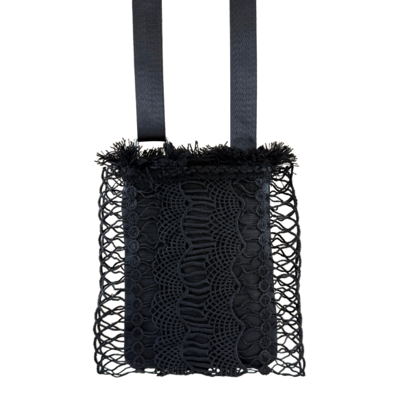 BLACK - Image 2